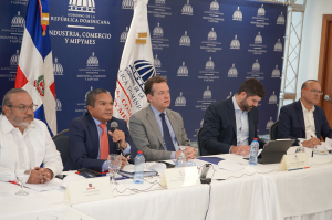 Aprueban permisos de instalación de 11 nuevas empresas de zonas francas con una inversión de US$5.9 millones