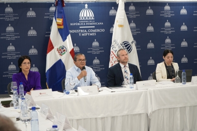 Aprueban permiso de instalación de 11 nuevas empresas y un parque industrial de zonas francas